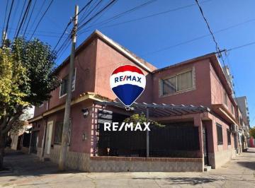 PH · 108m² · 4 Ambientes · 1 Cochera · Casa PH 3 Dorm. Venta Zona Macrocentro