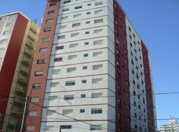 Departamento de 1 ambiente, Santa Teresita · Departamento Sobre Peatonal