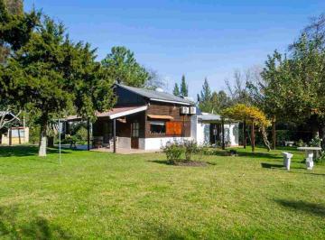 Casa · 89m² · 2 Ambientes · Casaquinta en Venta San Vicente