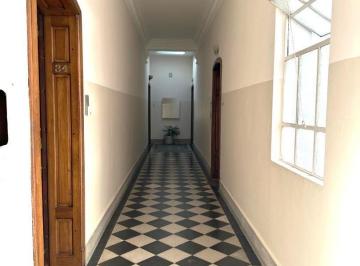Departamento · 104m² · 4 Ambientes · Propiediedad Antigua de Categoría en Excelente Ubicación