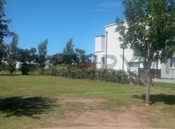 Terreno · 648m² · Venta Lote en Cul de Sac Barrio Santa Guadalupe - Pilar del Este. Ultimos Lotes!