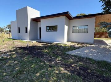 Casa de 3 ambientes, Miramar · Casa en Venta a Estrenar en Barrio Cerrado Las Lomas de Miramar