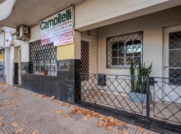 PH · 93m² · 4 Ambientes · PH Frente con Entrada Independiente - Patio con Parrilla - 4 Ambientes - Sin Expensas