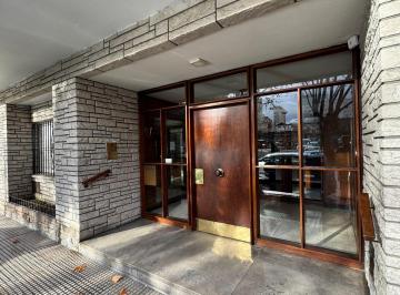Departamento · 100m² · 3 Ambientes · Dpto de 3 Ambientes a La Calle con Balcon - H. Yrigoyen 1460