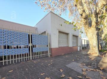 Casa · 105m² · 3 Ambientes · Casa en Venta en Zona Congreso Villa Ballester - 2 Dorm. - Lote Propio