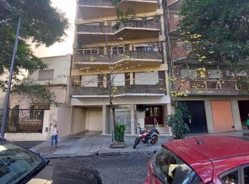 Departamento de 4 ambientes, Colegiales · Departamento 4 Amb con Balcon, Patio y Cochera en Colegiales