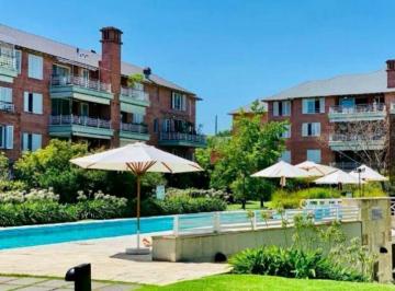 Departamento · 80m² · 3 Ambientes · 1 Cochera · Departamento de 3 Amb, en Jardines de San Isidro, Cochera Cubierta.