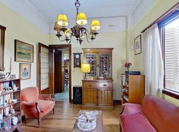 Casa · 146m² · 3 Ambientes · 2 Cocheras · Venta Casa 3 Ambientes Lote 376 m² Ramos Mejia