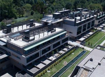 Departamento · 33m² · 1 Ambiente · 1 Cochera · Venta Monoambiente Balcon Amenities Lujo Cochera