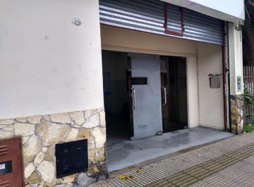 Bodega-Galpón · 300m² · Local/galpón/depósito Alquil Villa Martelli Amplio