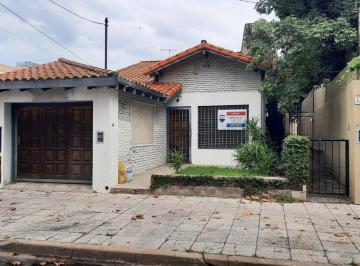 Casa · 97m² · 5 Ambientes · 1 Cochera · Venta Casa 5 Amb. en San Andres - Bs. As.