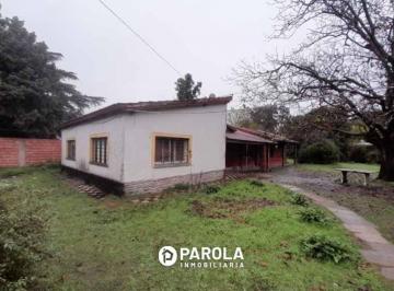 Casa de 8 ambientes, Merlo · Vende Chalet Clásico en Amplia Fracción de Tierra - Curva La Teja
