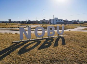 Casa de 4 ambientes, Córdoba · Casa en Venta - Nobu Town, Docta