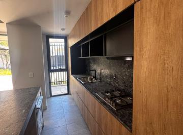 Casa de 6 ambientes, Córdoba · Casa en Venta Patagonia Home Warcalde 3 Dorm.