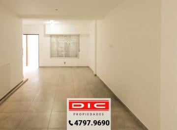 Casa · 150m² · 4 Ambientes · 1 Cochera · Casa 2 Dorm. Venta - Florida Oeste
