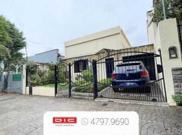 Casa · 97m² · 5 Ambientes · 1 Cochera · Casa 4 Dorm. Venta - Florida Mitre/este