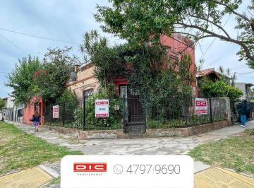 Casa · 155m² · 4 Ambientes · 1 Cochera · Casa 3 Dorm. Venta - Florida Oeste