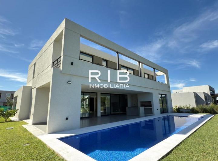 Desarrollo horizontal · Casas en Venta en Pilará