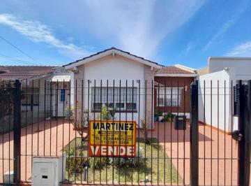 Casa de 7 ambientes, Ituzaingó · Casa en Venta en Ituzaingo Norte - 7 Ambientes -