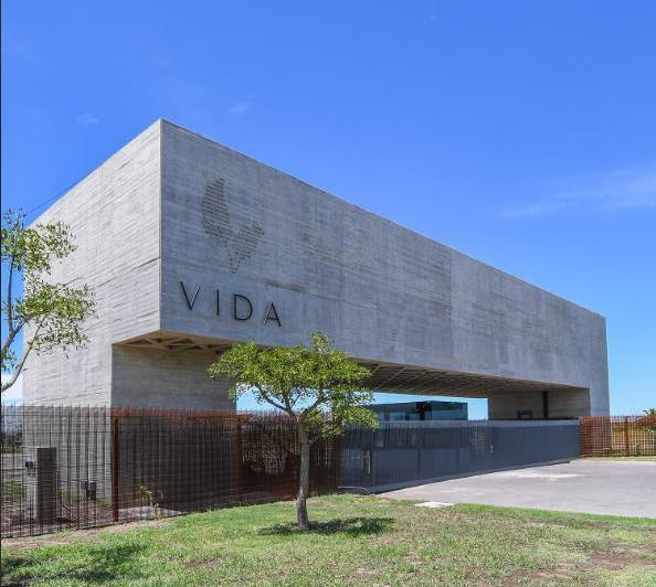 Terreno · 1300m²