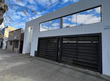 Casa de 11 ambientes, La Plata · Casa de Categoría en Venta con Pileta, Parque y Cochera en 35 E/ 12 y 13