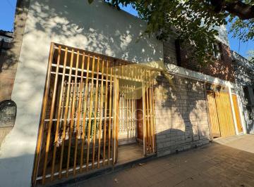 Casa · 287m² · 11 Ambientes · 1 Cochera · Cuidad de Mendoza