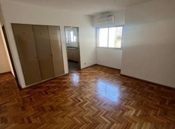 Departamento · 40m² · 2 Ambientes · Se Alquila 2 Ambientes Impecable y Luminoso con Lavadero Finaer o Garantia Ya