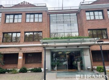 Oficina comercial · 1500m² · 13 Cocheras · Edificio en Alquiler o Venta de 1300 m² en Lomas de San Isidro
