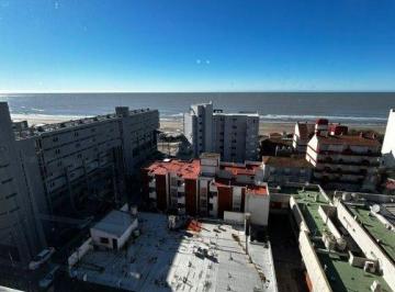 Departamento de 2 ambientes, San Bernardo · Impecable Dos Ambientes en Decimo Piso con Gran Vista Al Mar y Gas Natural