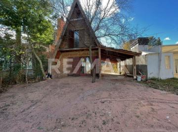 Casa · 71m² · 4 Ambientes · 1 Cochera · Venta Casa 1 Dormitorio Lago Villa Marimenuco