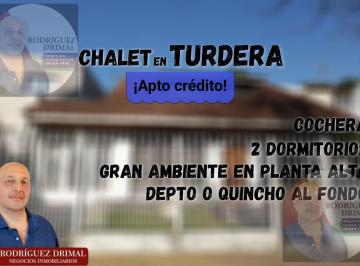 Casa · 175m² · 4 Ambientes · 2 Cocheras · Chalet en Turdera con 2 Dorm. - Apto Crédito