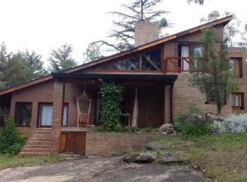 Casa · 220m² · 3 Ambientes · Venta Casa 3 Dorm. Tamti Nuevo Tanti Cordoba