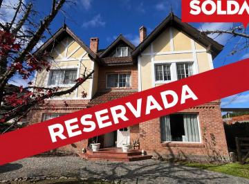 Casa · 222m² · 6 Ambientes · 2 Cocheras · Casa en Venta en El Establo