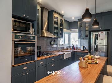 Casa · 90m² · 4 Ambientes · 1 Cochera · Venta Casa en Ostende Pinamar