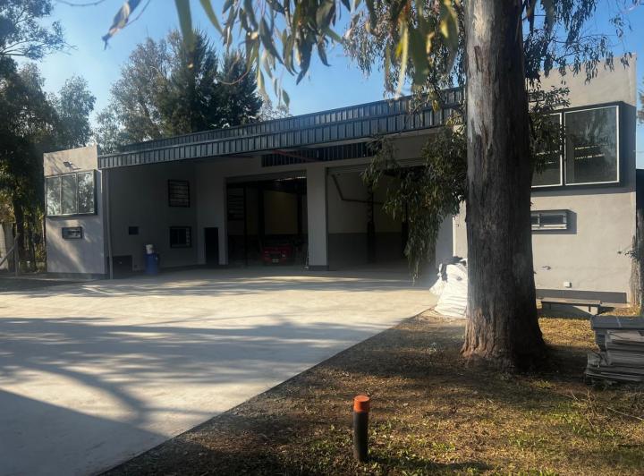 Bodega-Galpón · 525m² · 2 Ambientes