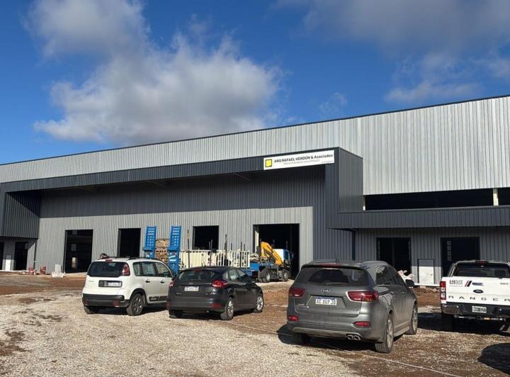 Depósito · 9019m²
