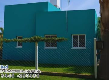 Casa · 58m² · 2 Ambientes · Casa con Quincho y Pileta