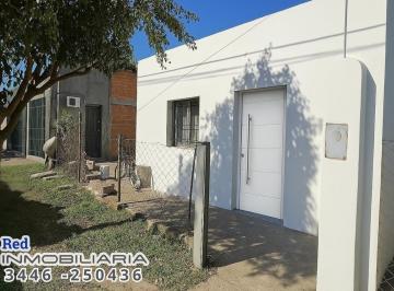 Casa · 85m² · 3 Ambientes · 1 Cochera · Casa Remodelada Edison 426
