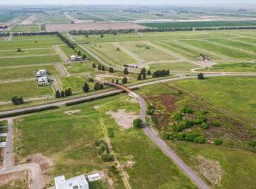 Terreno · 830m² · Venta Terreno Los Paso del Jockey 4 Fisherton Rosario