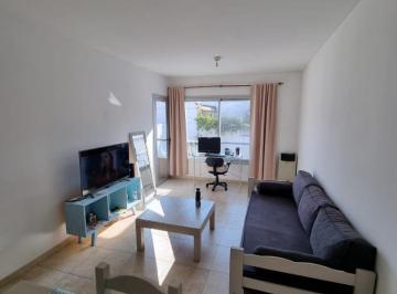 Departamento · 45m² · 2 Ambientes · 1 Cochera · Departamento de Dos Ambientes con Excelente Ubicación