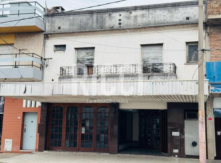 Local comercial · 340m²