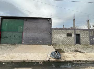 Bodega-Galpón · 600m² · 8 Ambientes · Galpón - L. Tunas