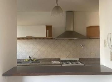 Departamento de 2 ambientes, Morón · Departamento Al Frente de Dos Ambientes con Balcón, Cochera Propia.