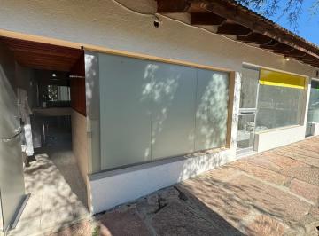 Local comercial de 1 ambiente, Villa General Belgrano · Exclusivo Local Comercial Tipo Loft en Villa General Belgrano