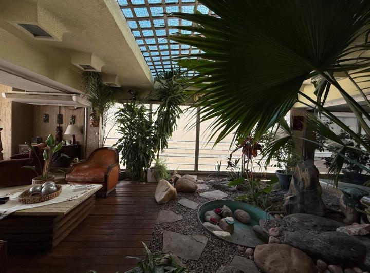 Departamento · 320m² · 4 Ambientes · 1 Cochera