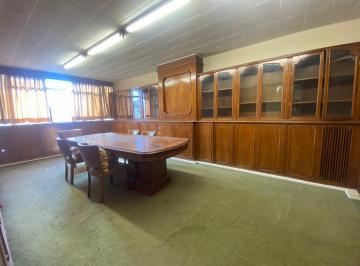 Oficina comercial · 196m² · 9 Ambientes · Oficina - Venta - Monserrat