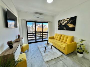 Departamento · 110m² · 5 Ambientes · 1 Cochera · 5 Ambientes a La Calle C/ Cochera, Reciclado
