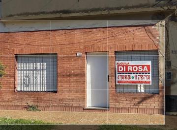 PH · 50m² · 3 Ambientes · Alquiler PH Pb Frente 3 Amb. Reciclado - Villa Ballester