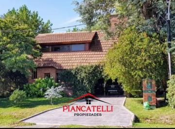 Casa · 90m² · 4 Ambientes · 1 Cochera · Casa en Venta con 4 Ambientes en Country Banco Provincia