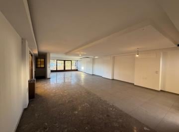 Oficina comercial · 125m² · 5 Ambientes · Oficina en Alquiler en San José